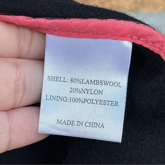 sinclaire 10  wool cape size small - Picture 15 of 15